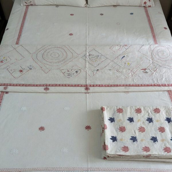 TaatiStudio Golden Elephant Legacy Bed Cover